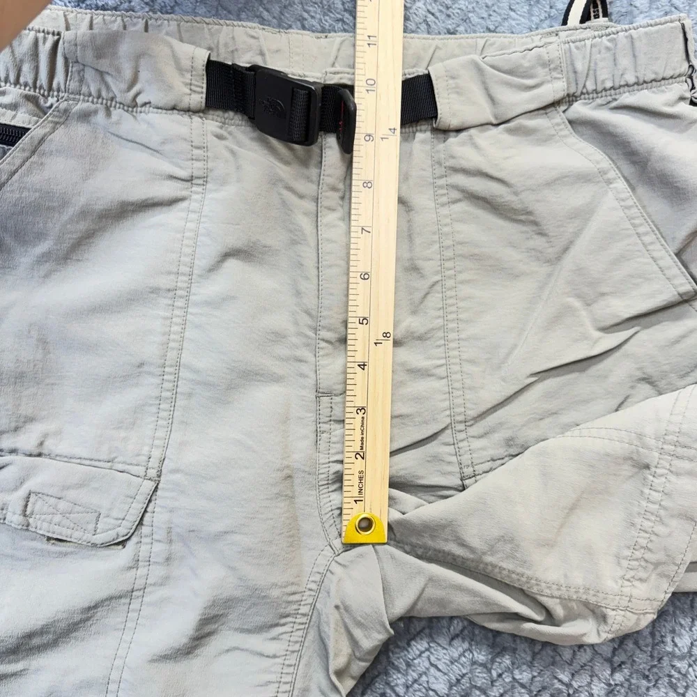 The North‎ Face Cargo Shorts Mens Large Tan Nylon Hiking Belted Utility Pockets